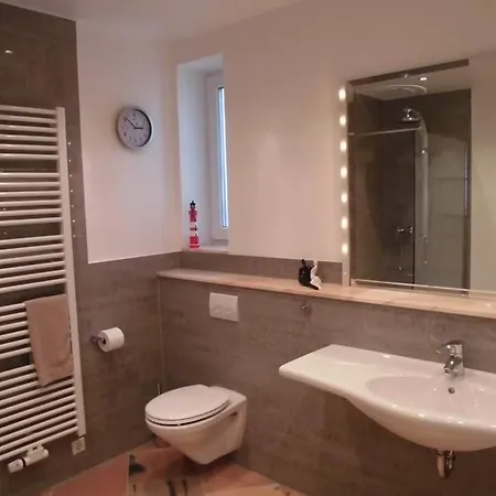 Aha Apartments - Stylisch, Gemuetlich, Privat. Landstuhl